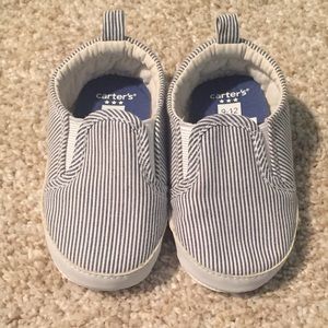 NWOT. Carters Slip On Crib Shoes
